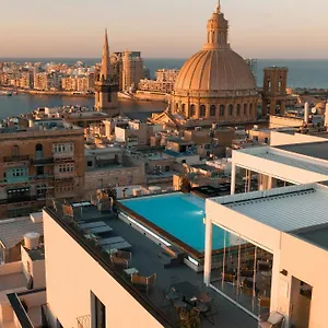 The Embassy Hotell
